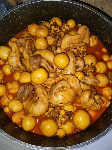 itlugan ng manok|Adobong manok .